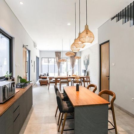 Вилла The Banyu House 3 Бандунг Экстерьер фото